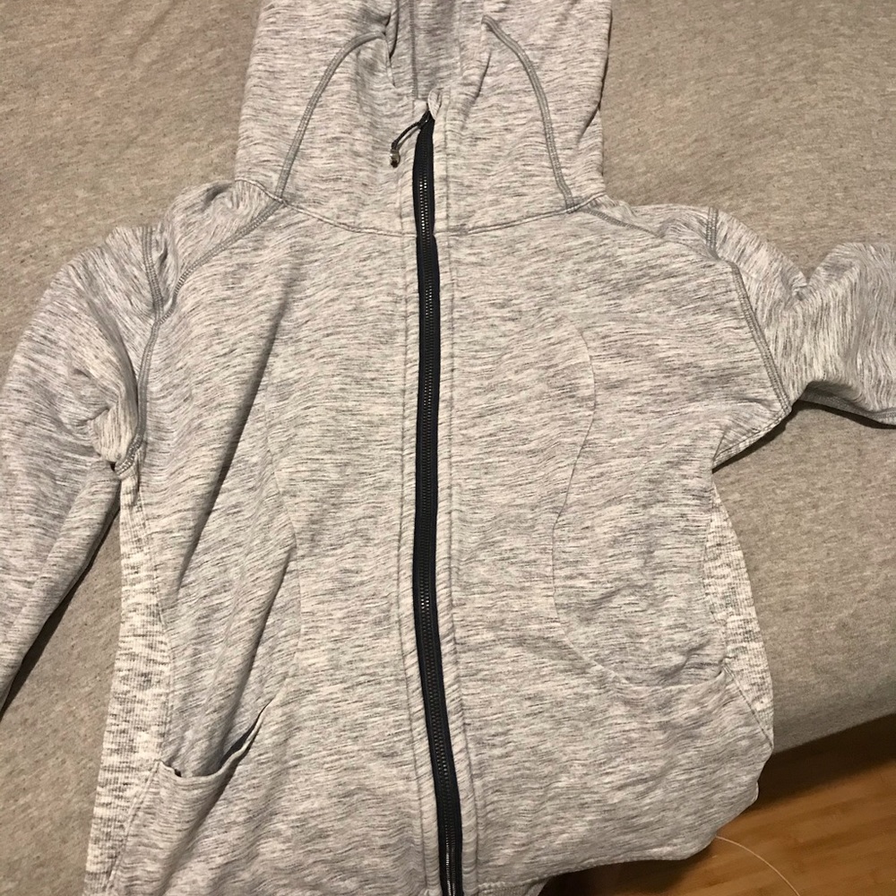 Lululemon sweatshirt!